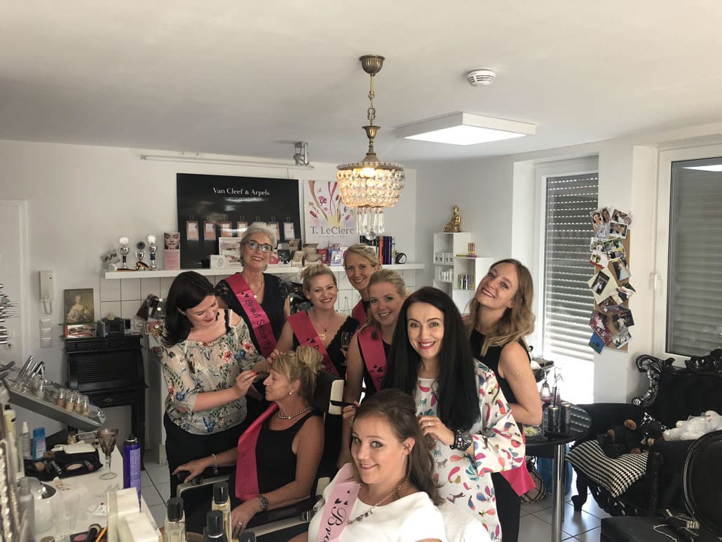 junggesellinnen-make-up-party